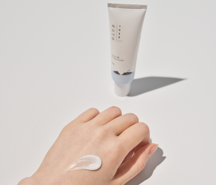 ROUND LAB 1025 Dokdo Eye Cream 30 ml Зволожуючий крем для шкіри навколо очей 2653 фото